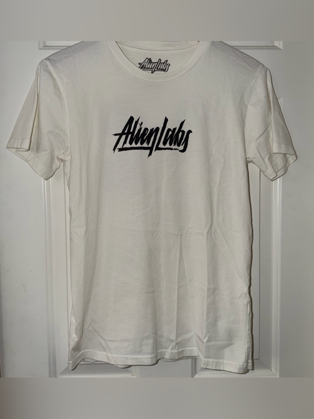 Men's White Graphic Logo T-Shirt